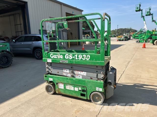 Genie GS-1930 Ножничные подъемники