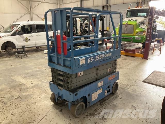 Genie GS-1930 Ножничные подъемники