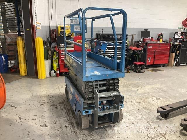 Genie GS-1930 Ножничные подъемники