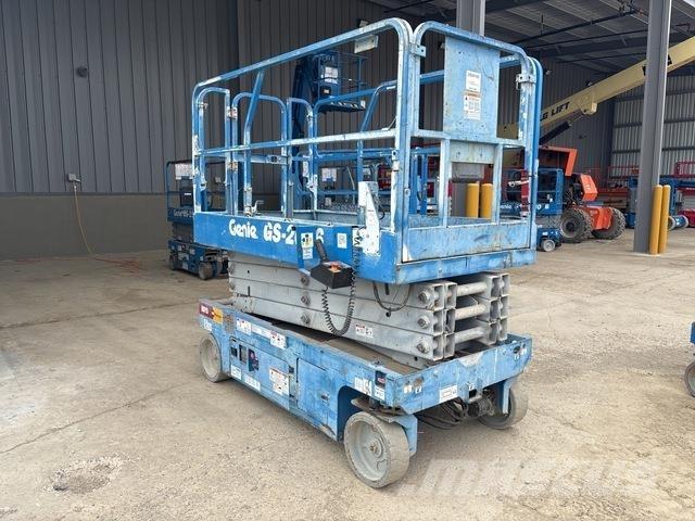 Genie GS-2646 Ножничные подъемники
