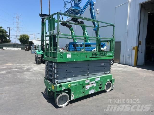 Genie GS-3232 Ножничные подъемники