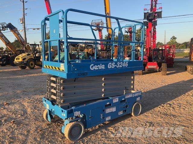 Genie GS-3246 Ножничные подъемники