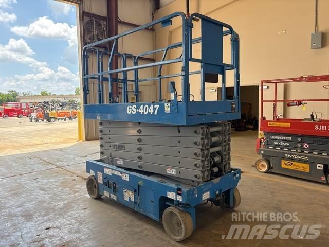 Genie GS-4047 Ножничные подъемники