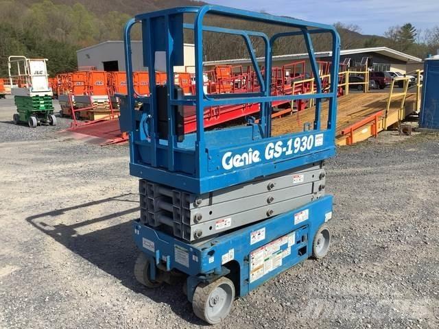 Genie GS1930 Ножничные подъемники
