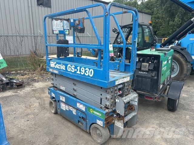 Genie GS1930 Ножничные подъемники