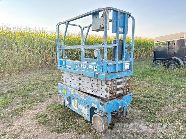 Genie GS1930 Ножничные подъемники