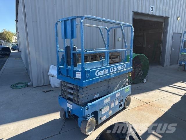 Genie GS1930 Ножничные подъемники