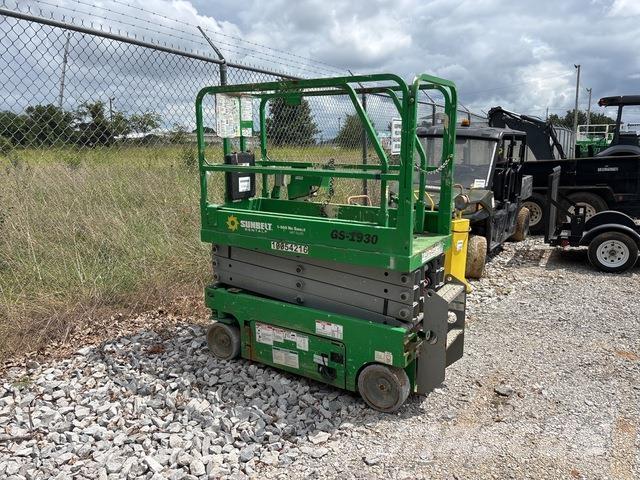 Genie GS1930 Ножничные подъемники