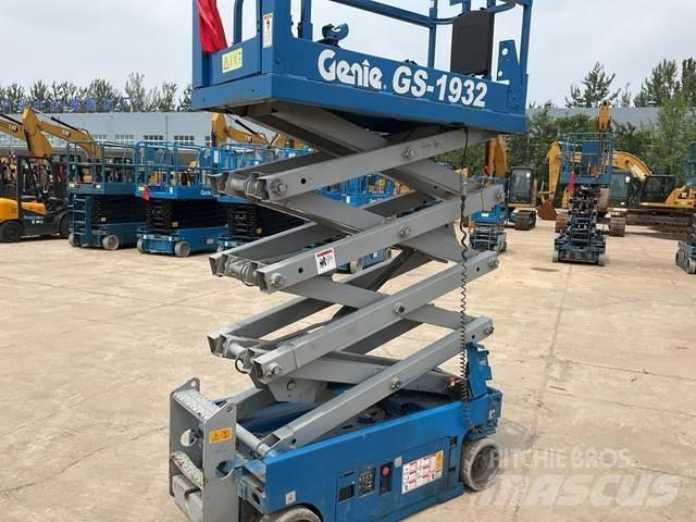 Genie GS1932 Ножничные подъемники