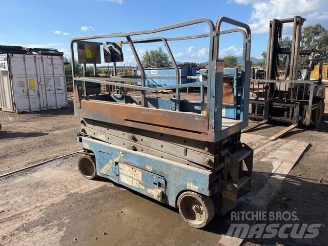 Genie GS2032 Ножничные подъемники
