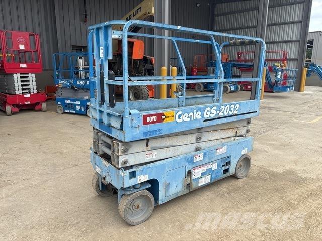Genie GS2032 Ножничные подъемники