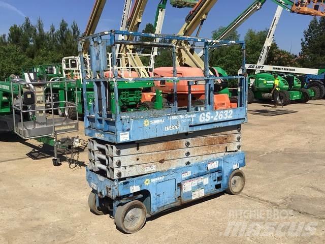 Genie GS2632 Ножничные подъемники