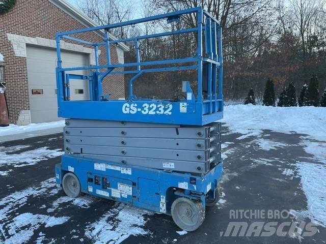 Genie GS3232 Ножничные подъемники