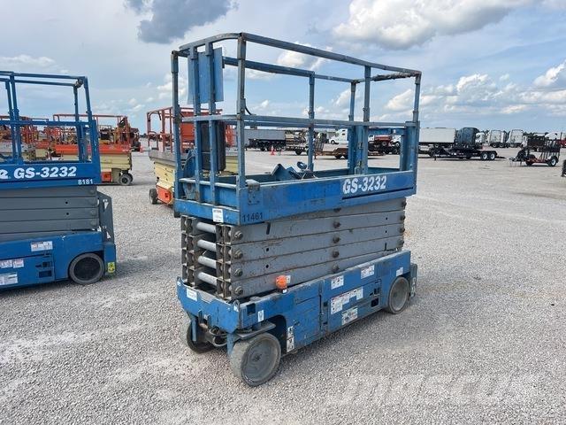 Genie GS3232 Ножничные подъемники