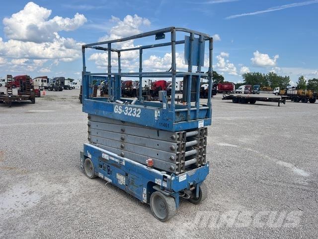 Genie GS3232 Ножничные подъемники
