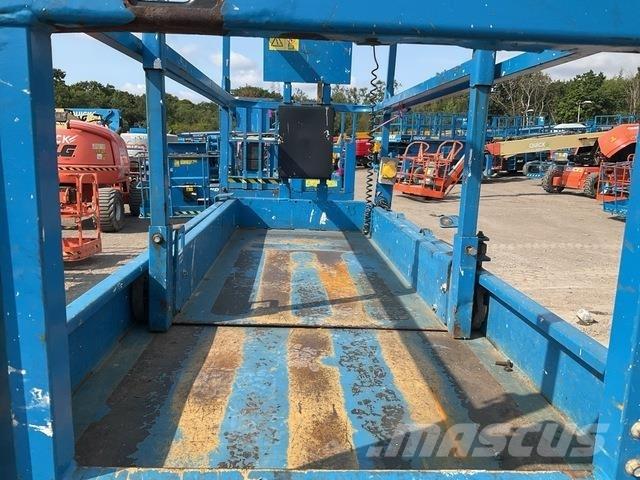 Genie GS3232 Ножничные подъемники