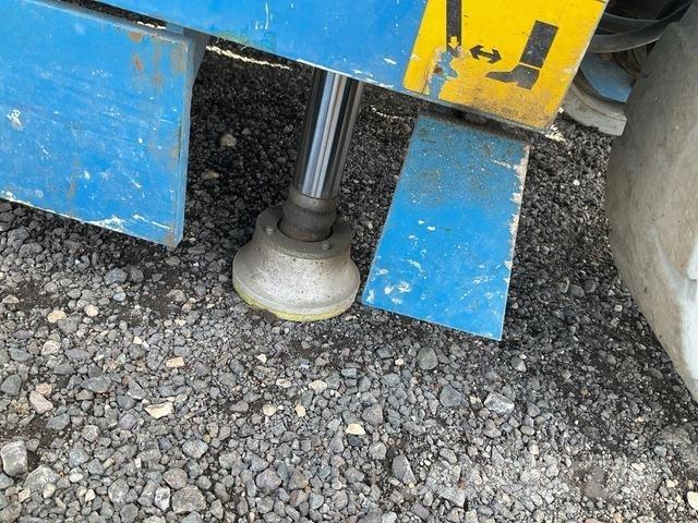 Genie GS3232 Ножничные подъемники