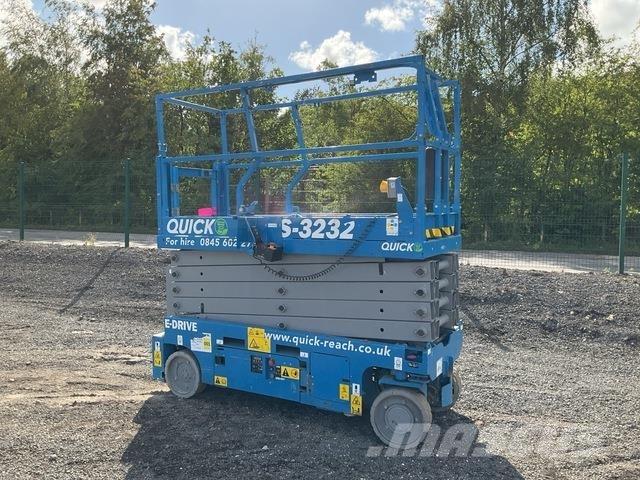 Genie GS3232 Ножничные подъемники
