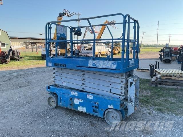Genie GS3246 Ножничные подъемники