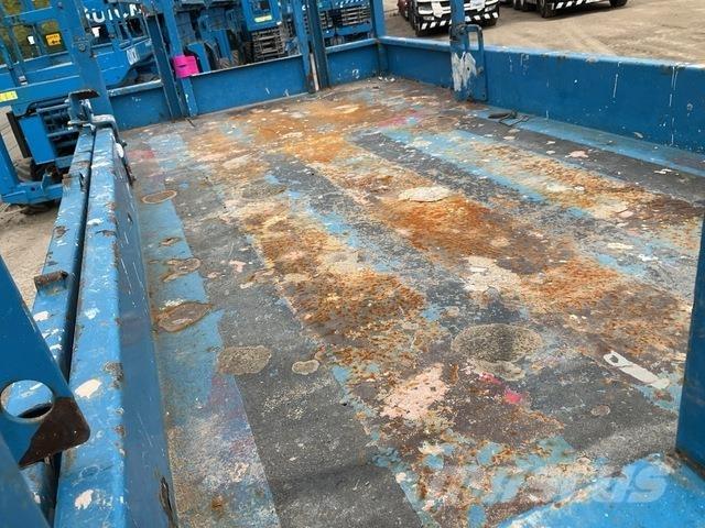Genie GS4047 Ножничные подъемники