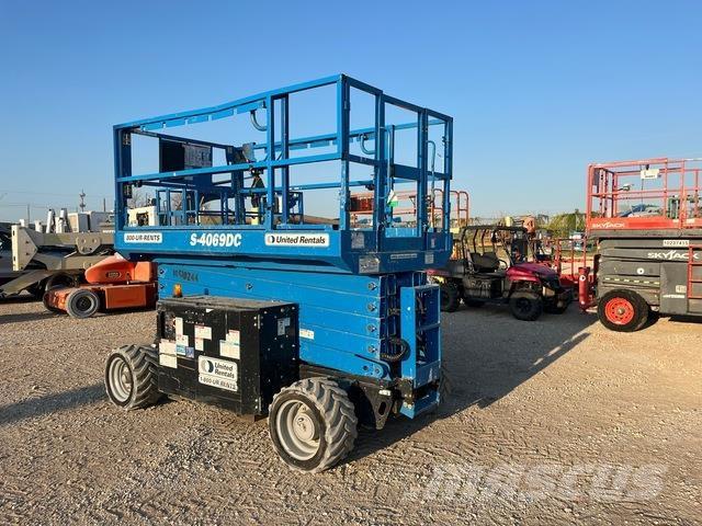 Genie GS4069DC Ножничные подъемники