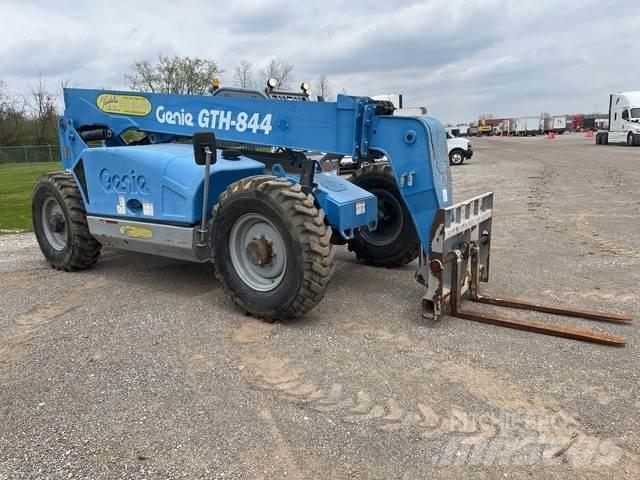 Genie GTH-844 Телескопические погрузчики