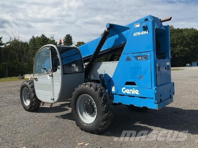 Genie GTH-844 Телескопические погрузчики