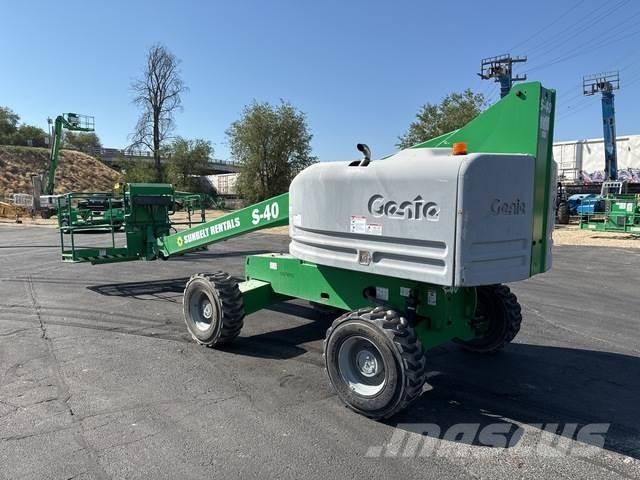 Genie S-40 Строительная техника - Другие