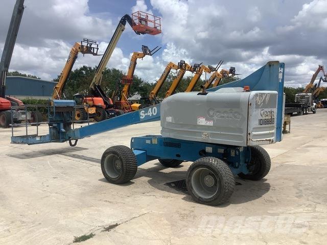 Genie S-40 Строительная техника - Другие