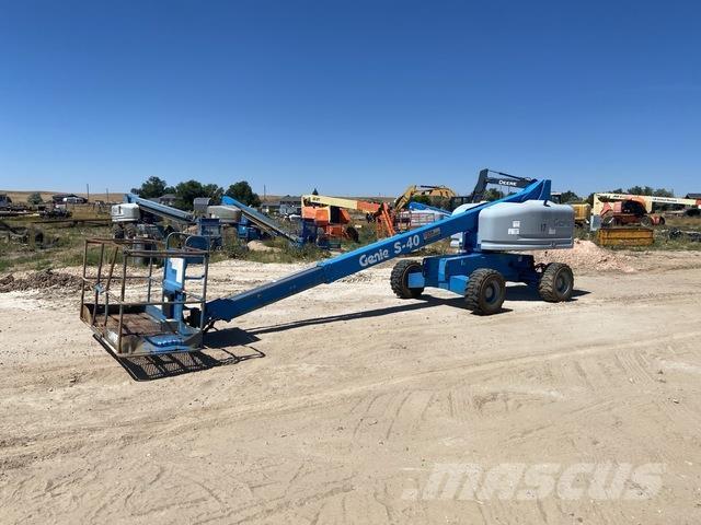 Genie S-40 Строительная техника - Другие