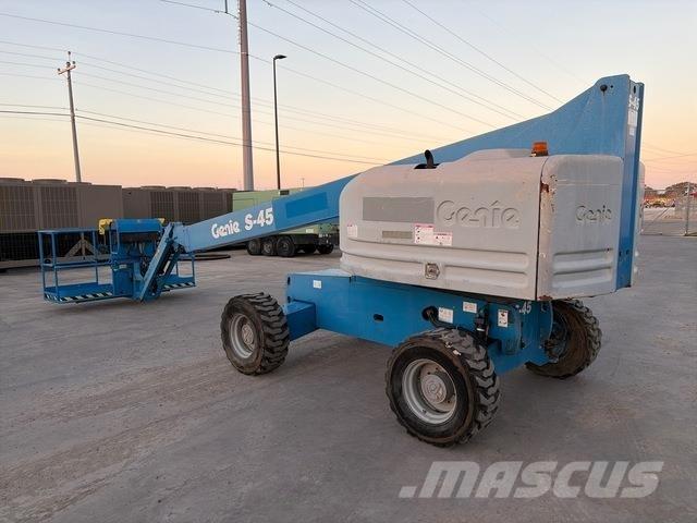 Genie S-45 Телескопические подъемники