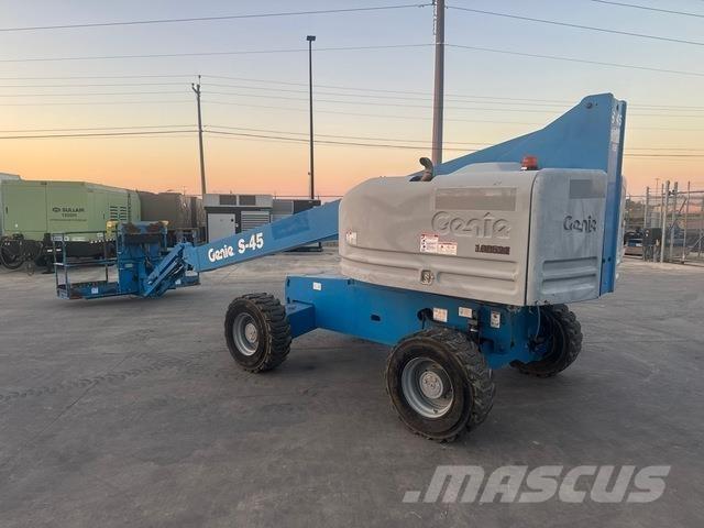 Genie S-45 Телескопические подъемники