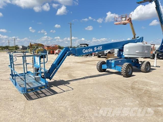 Genie S-45 Телескопические подъемники