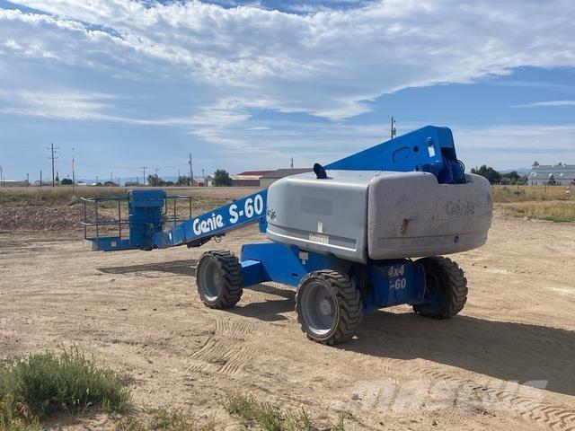 Genie S-60 Строительная техника - Другие