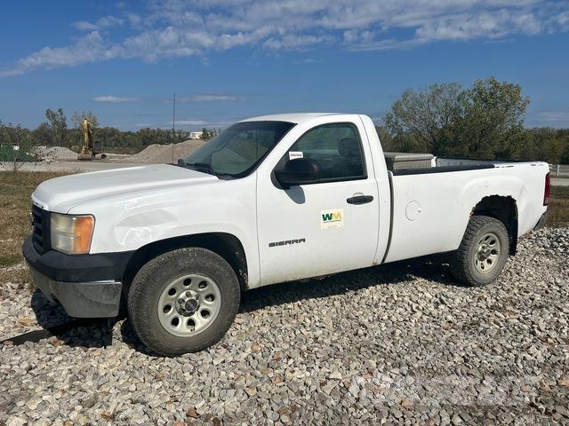 GMC 1500 Бортовые фургоны