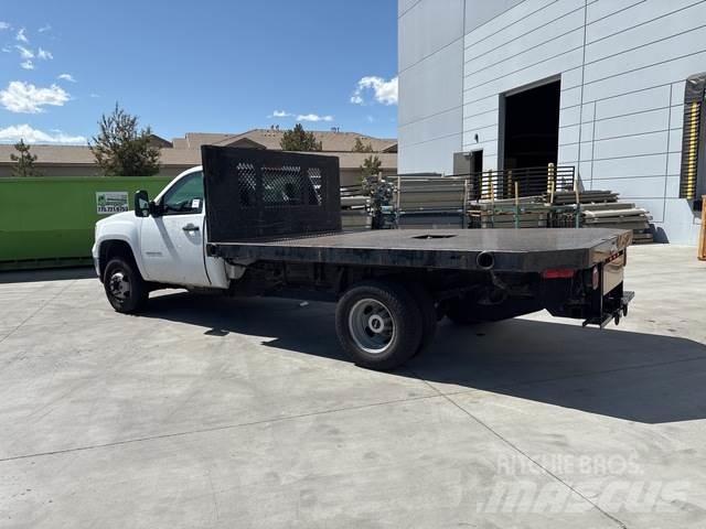 GMC 3500 Грузовики-платформы/боковая разгрузка