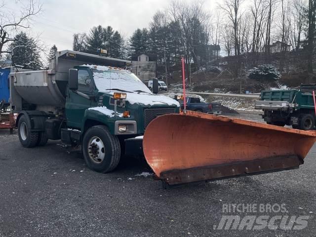 GMC C8500 Снежные отвалы и плуги