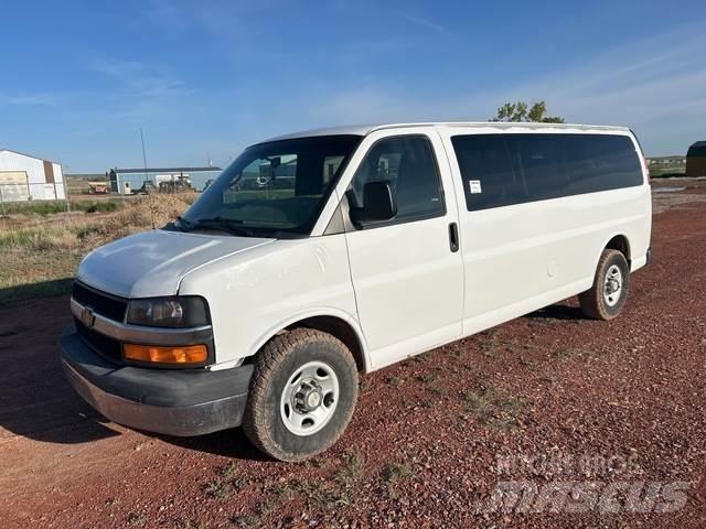 GMC Express Легковые автомобили