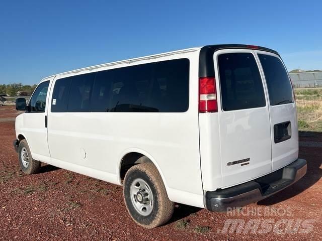 GMC Express Легковые автомобили