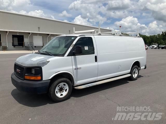 GMC Savana Изотермический фургон