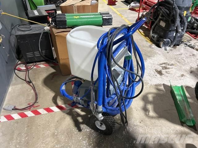 Graco RTX200PI Строительная техника - Другие