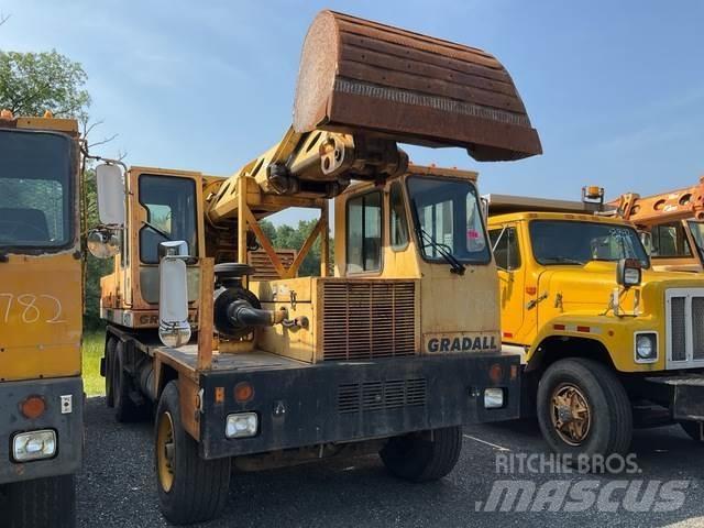 Gradall XL4100 Колёсные экскаваторы