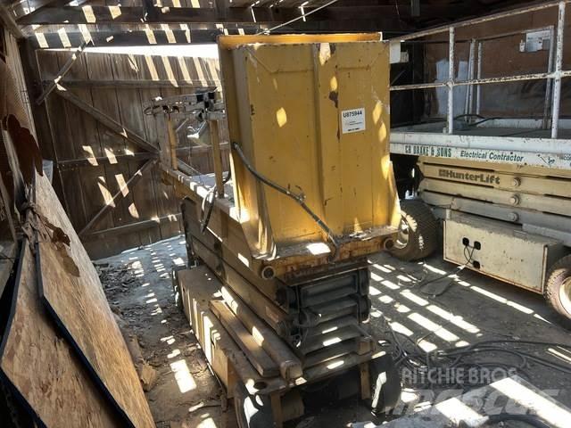 Grove SM3184XT Ножничные подъемники