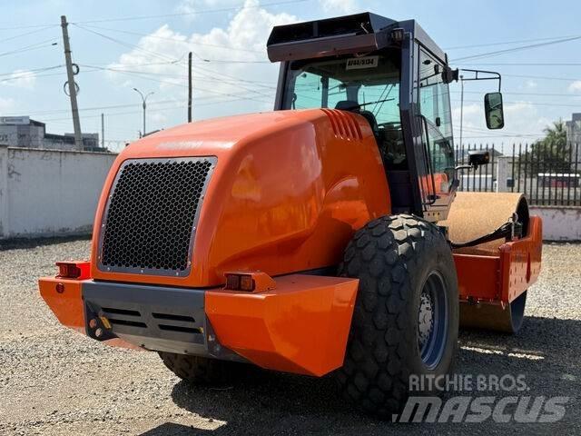 Hamm 320 Грунтовые катки