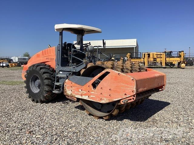 Hamm H11i P Грунтовые катки
