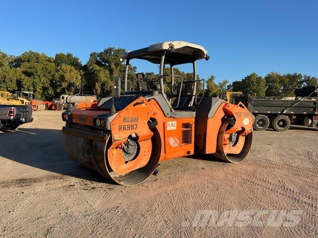 Hamm HD140VV Катки тротуарные