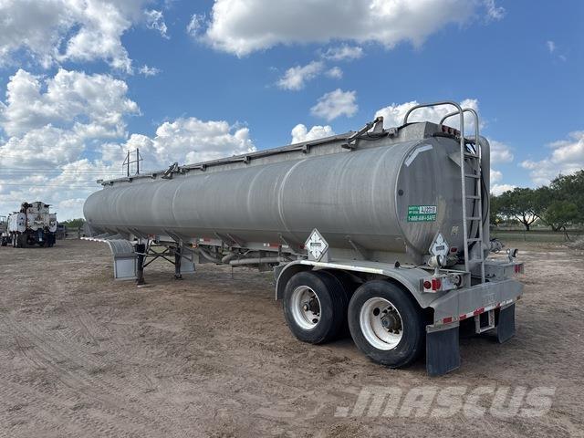 Heil  Прицепы-цистерны