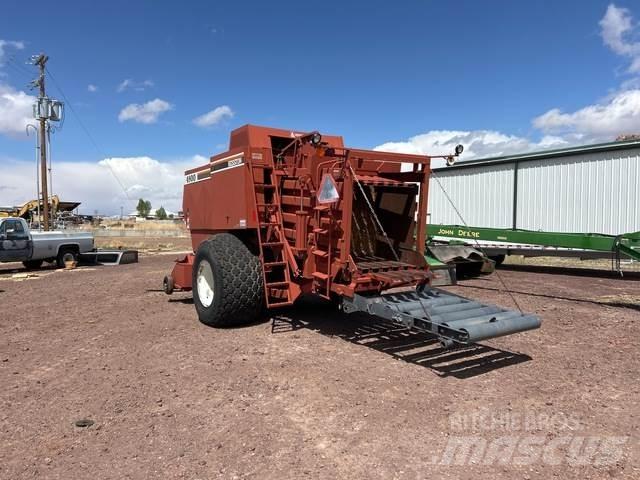 Hesston 4900 Тюковые пресс-подборщики