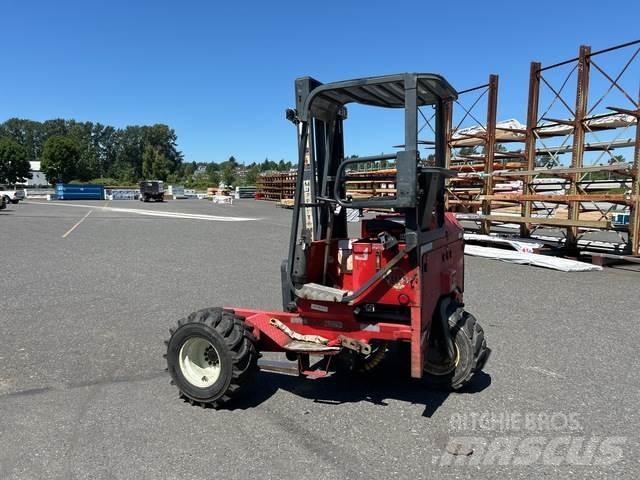Hiab M5500 Прицепные вилочные погрузчики