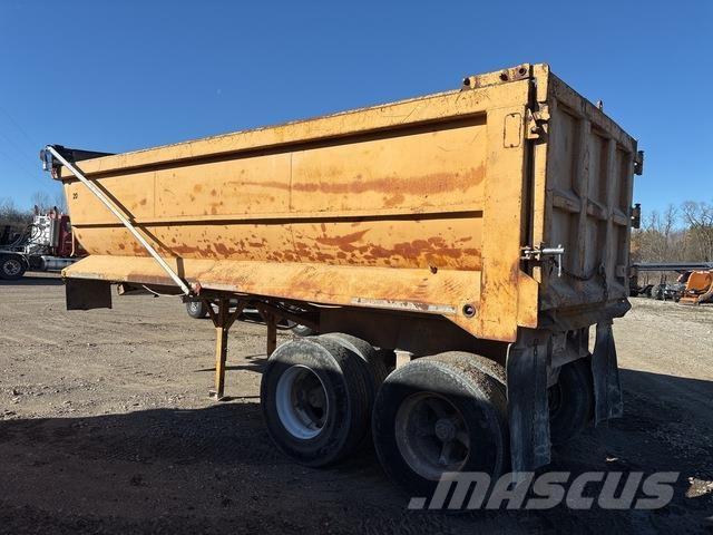 Hilbilt  Самосвальные прицепы